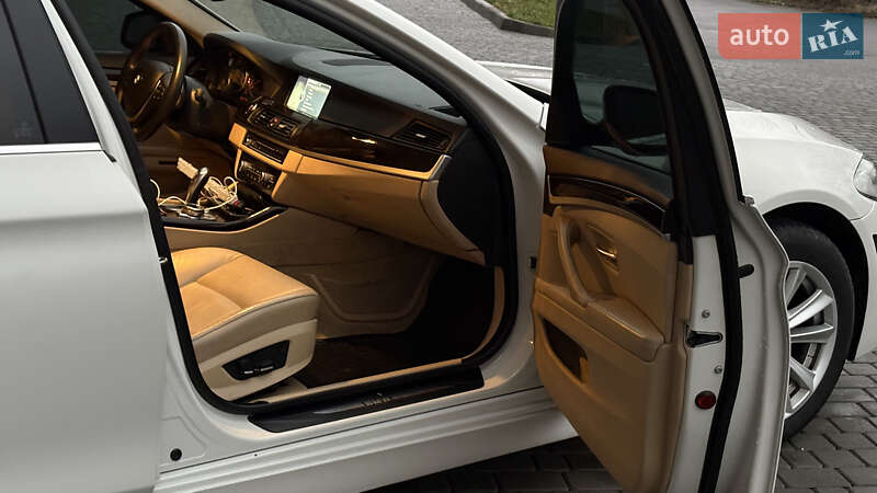 Седан BMW 5 Series 2011 в Вінниці