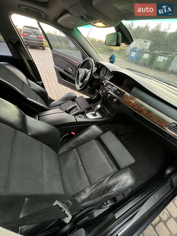 Седан BMW 5 Series 2008 в Львові