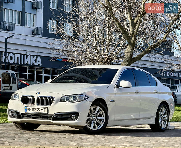 BMW 5 Series 2012