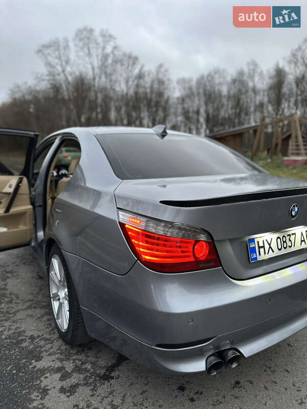 Седан BMW 5 Series 2003 в Хмельницком