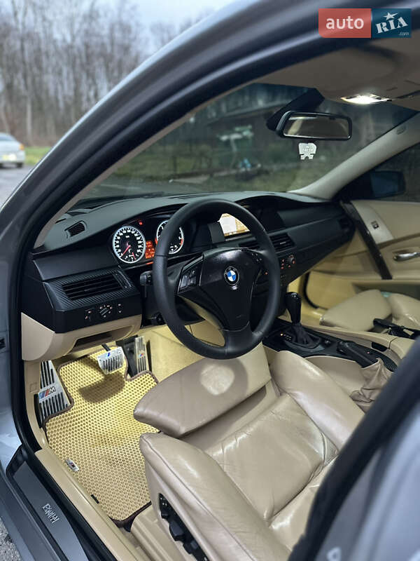Седан BMW 5 Series 2003 в Хмельницком