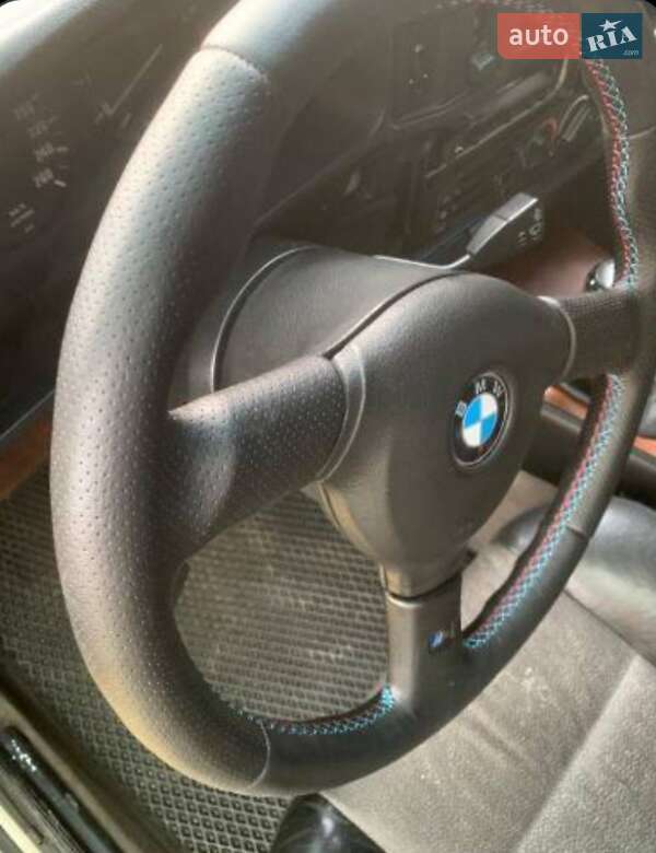 Седан BMW 5 Series 1991 в Одессе фото 3 Седан BMW 5 Series 1991 в Одессе