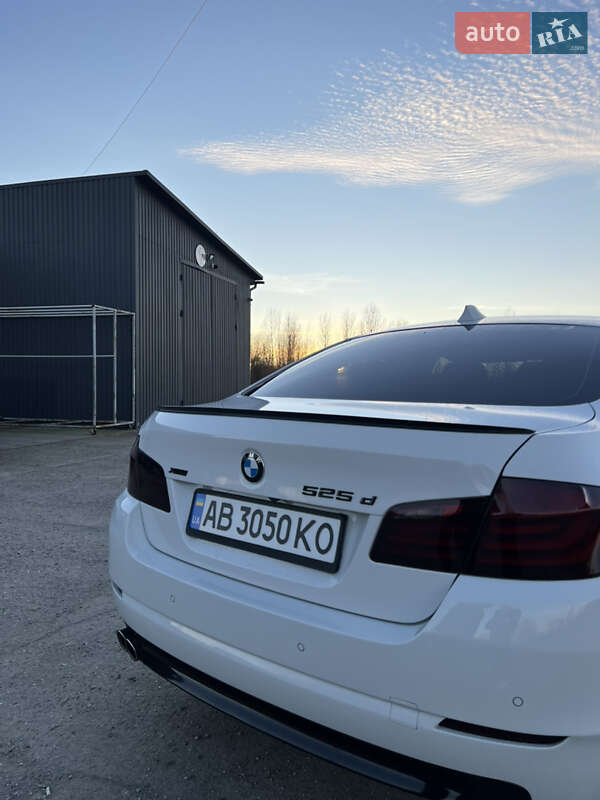 Седан BMW 5 Series 2013 в Бердичеві