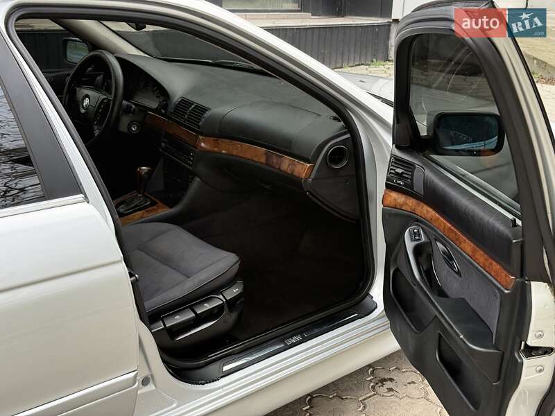 Универсал BMW 5 Series 2001 в Николаеве фото 12 Универсал BMW 5 Series 2001 в Николаеве