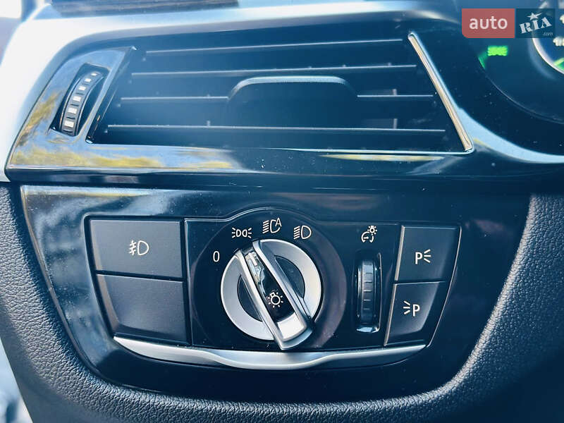 Седан BMW 5 Series 2018 в Львові фото 25 Седан BMW 5 Series 2018 в Львові