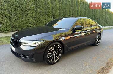 Седан BMW 5 Series 2021 в Львове