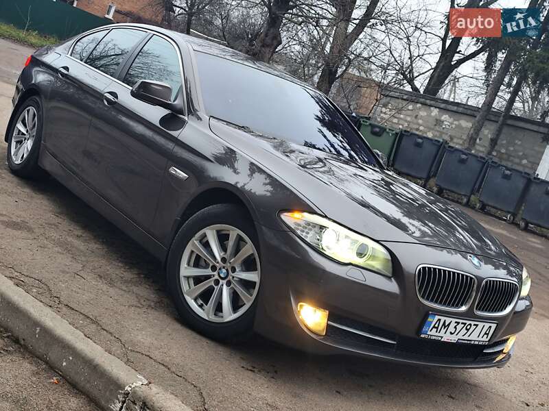 BMW 5 Series 2010