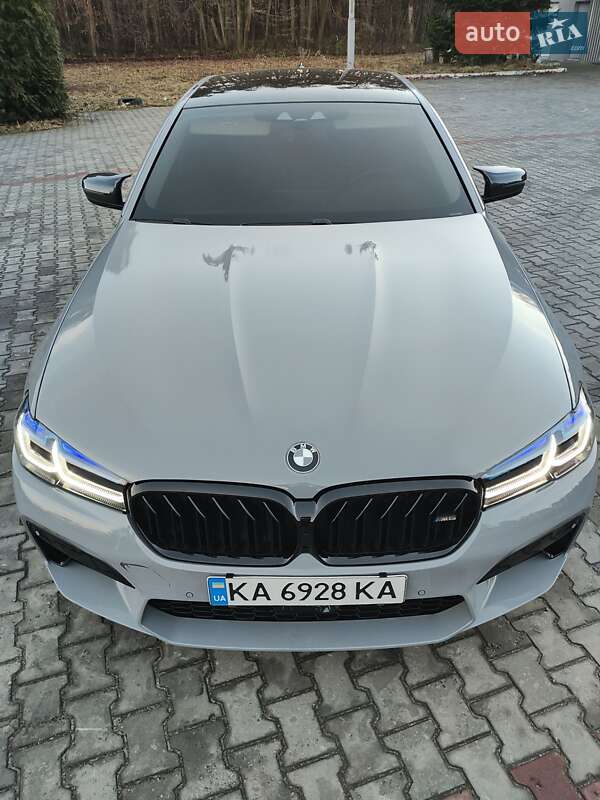 Седан BMW 5 Series 2017 в Львові фото 24 Седан BMW 5 Series 2017 в Львові