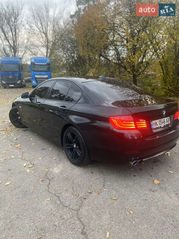 Седан BMW 5 Series 2010 в Рівному фото 10 Седан BMW 5 Series 2010 в Рівному