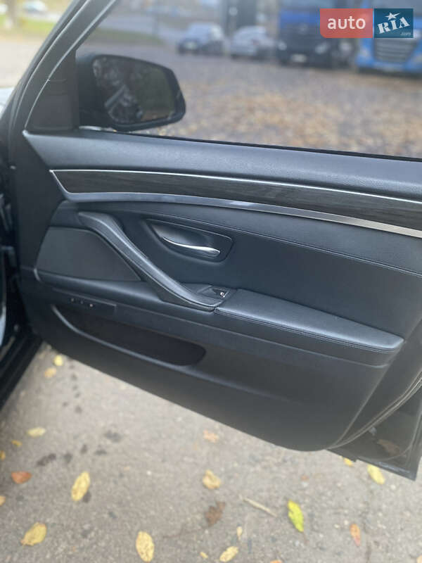 Седан BMW 5 Series 2010 в Рівному фото 18 Седан BMW 5 Series 2010 в Рівному