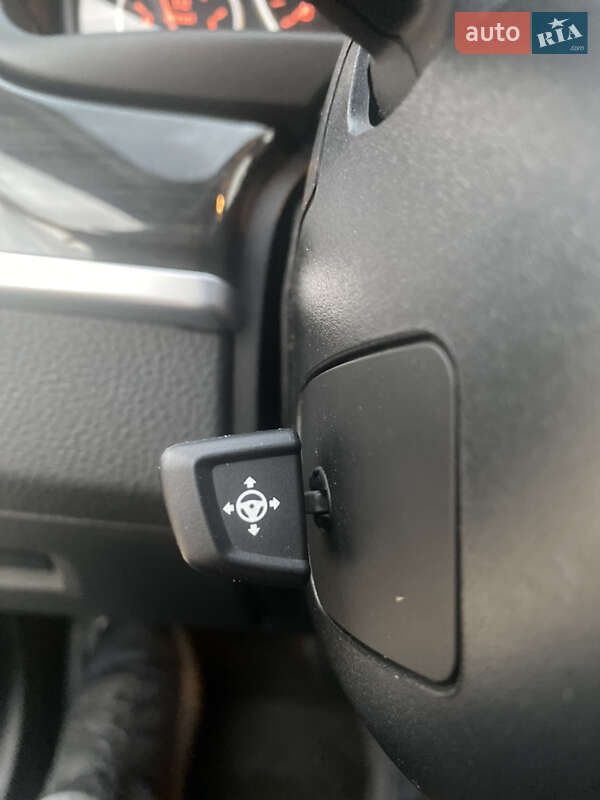 Седан BMW 5 Series 2010 в Рівному фото 32 Седан BMW 5 Series 2010 в Рівному