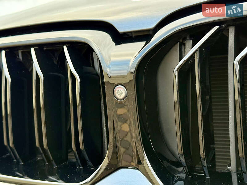 Седан BMW 5 Series 2017 в Днепре