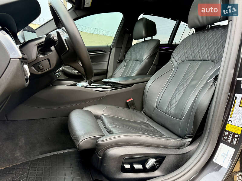 Седан BMW 5 Series 2017 в Днепре