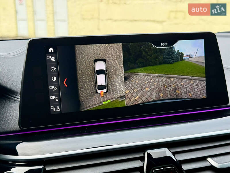 Седан BMW 5 Series 2017 в Днепре