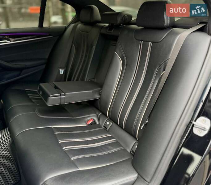 Седан BMW 5 Series 2018 в Днепре