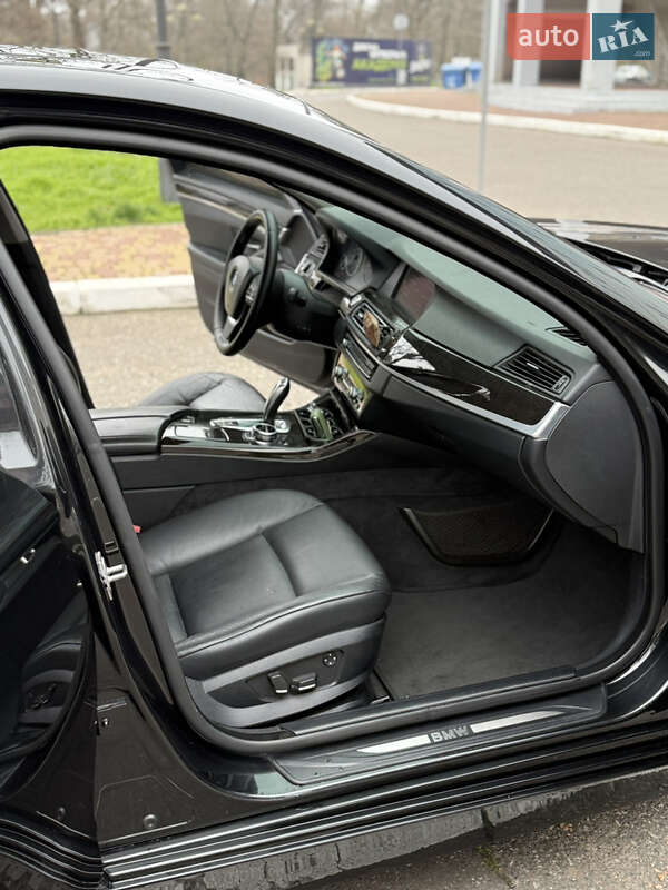 Седан BMW 5 Series 2010 в Одессе