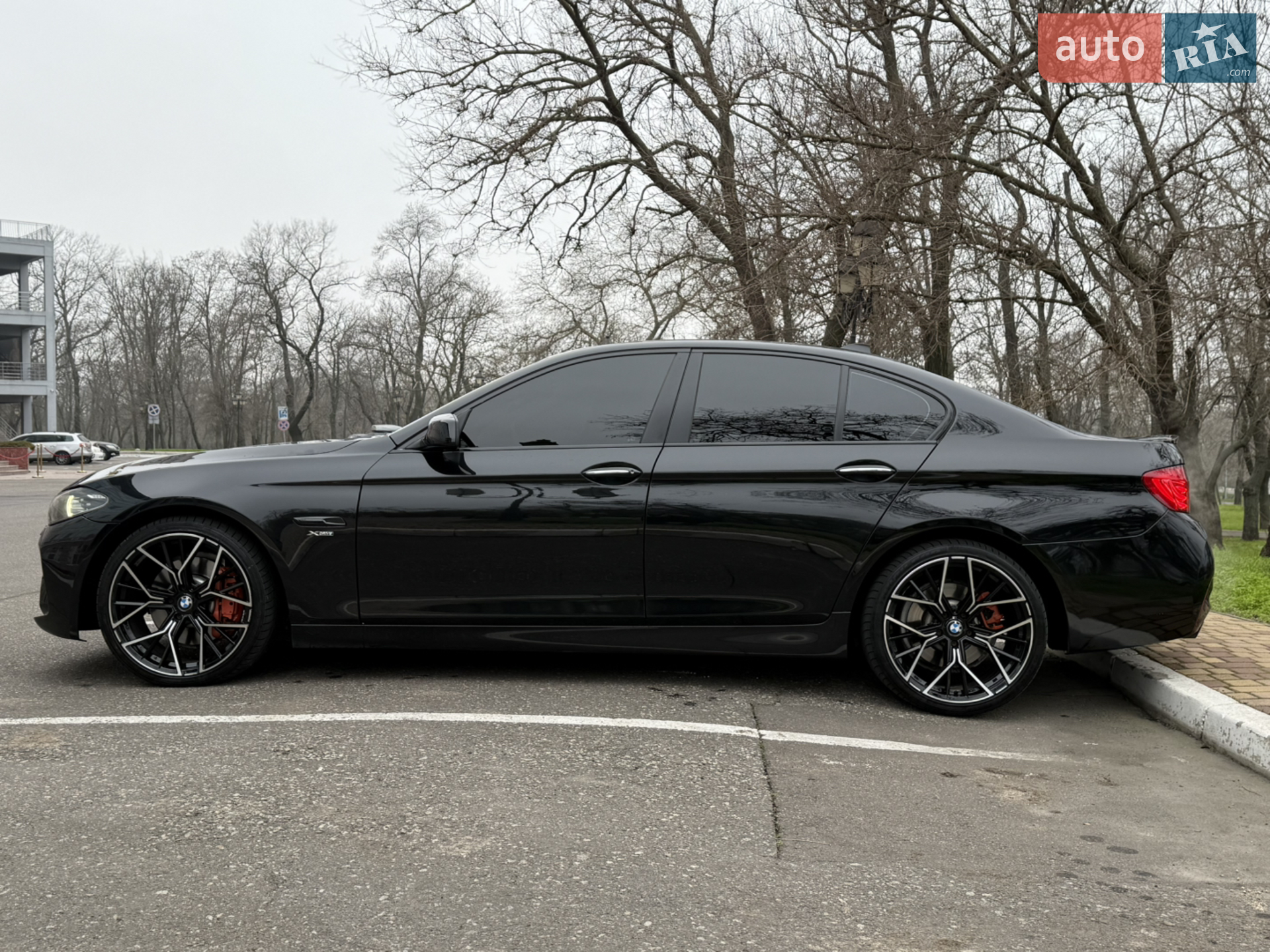 2010 BMW 5er - мініатюра 5
