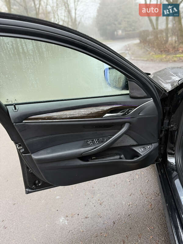 Седан BMW 5 Series 2018 в Івано-Франківську фото 27 Седан BMW 5 Series 2018 в Івано-Франківську