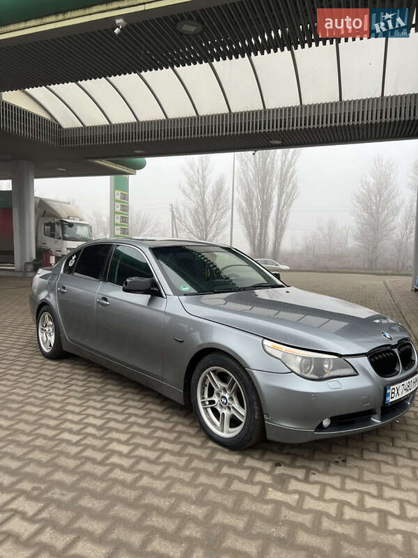 Седан BMW 5 Series 2004 в Хмельницком