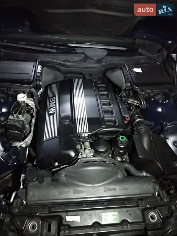 Седан BMW 5 Series 1999 в Киеве