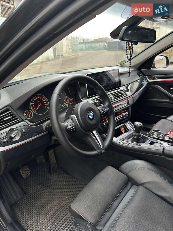 Універсал BMW 5 Series 2011 в Житомирі