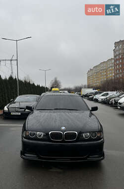 Седан BMW 5 Series 2002 в Киеве