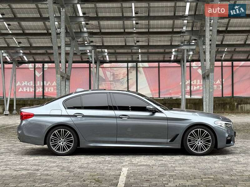 Седан BMW 5 Series 2018 в Житомире