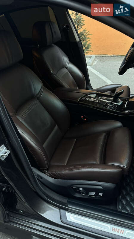 Седан BMW 5 Series 2013 в Одессе