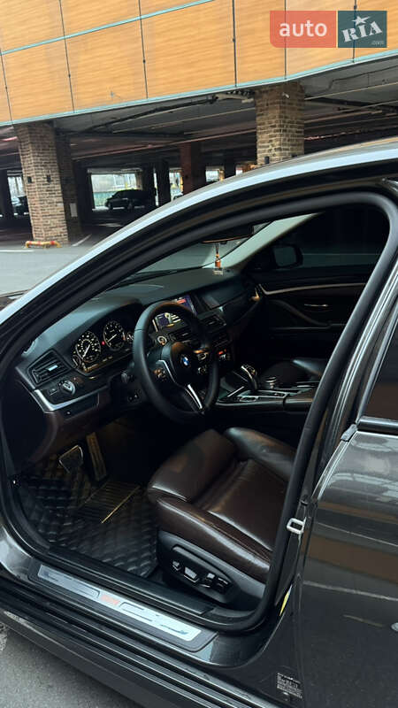 Седан BMW 5 Series 2013 в Одессе