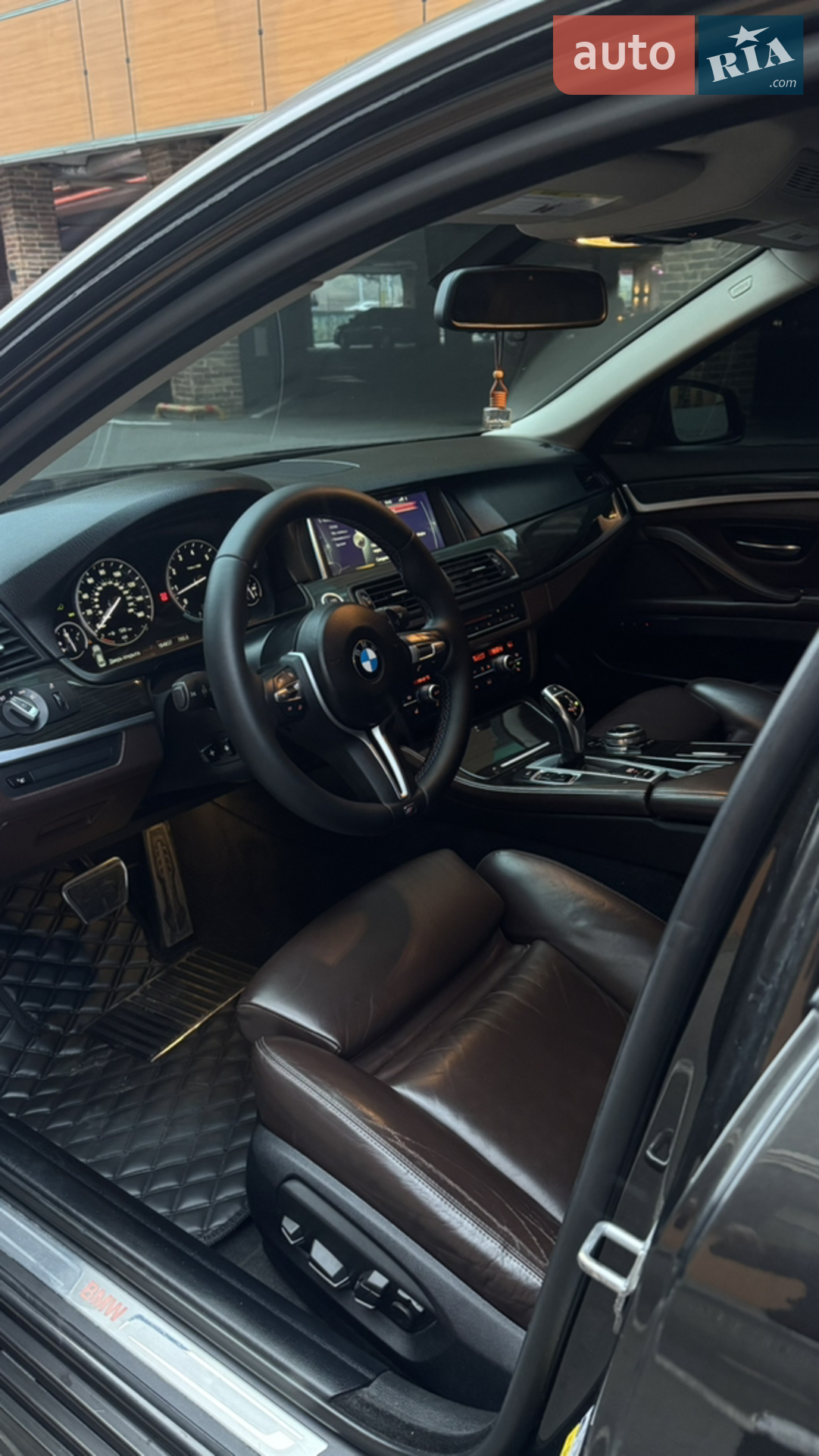2013 BMW 5er - мініатюра 26