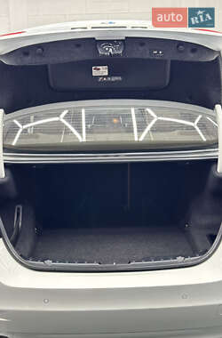 Седан BMW 5 Series 2013 в Кременчуці