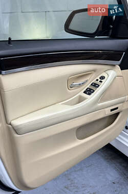 Седан BMW 5 Series 2013 в Кременчуці