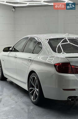 Седан BMW 5 Series 2013 в Кременчуці
