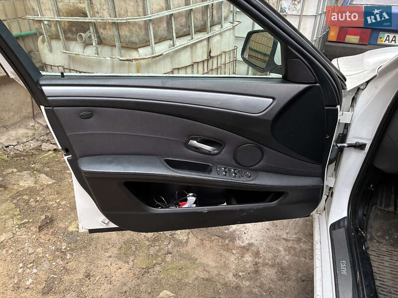 Універсал BMW 5 Series 2010 в Києві фото 2 Універсал BMW 5 Series 2010 в Києві