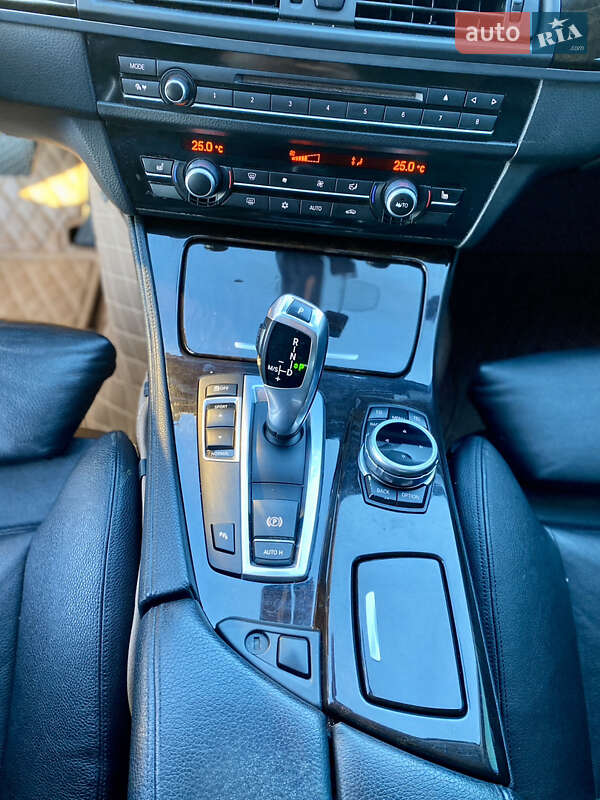 Седан BMW 5 Series 2010 в Кореці фото 21 Седан BMW 5 Series 2010 в Кореці