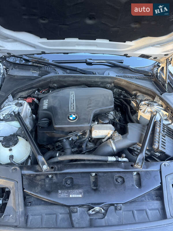 Седан BMW 5 Series 2012 в Луцьку