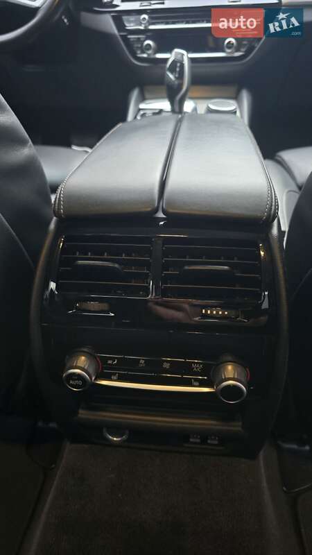 Седан BMW 5 Series 2019 в Киеве фото 21 Седан BMW 5 Series 2019 в Киеве