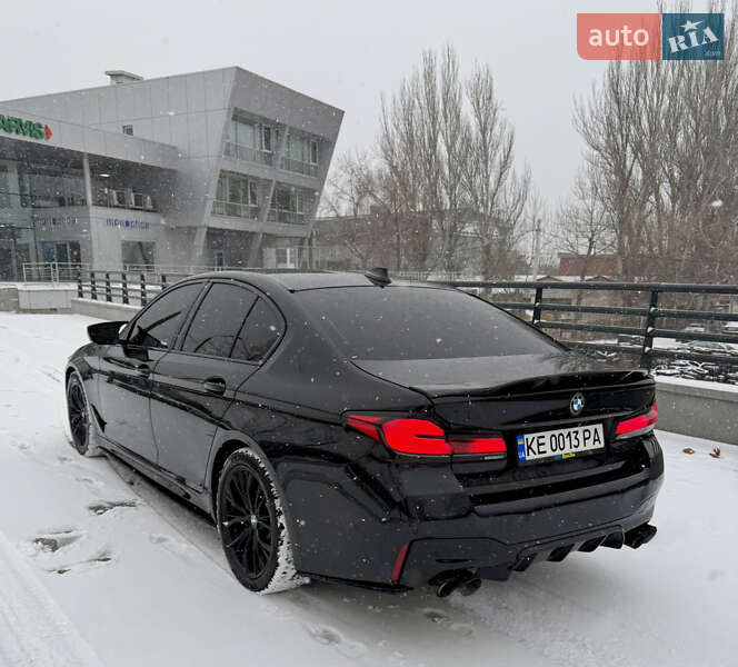 Седан BMW 5 Series 2017 в Дніпрі фото 8 Седан BMW 5 Series 2017 в Дніпрі