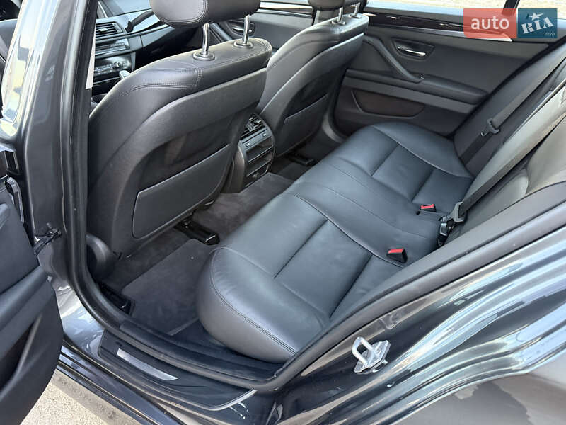 Седан BMW 5 Series 2016 в Ковеле