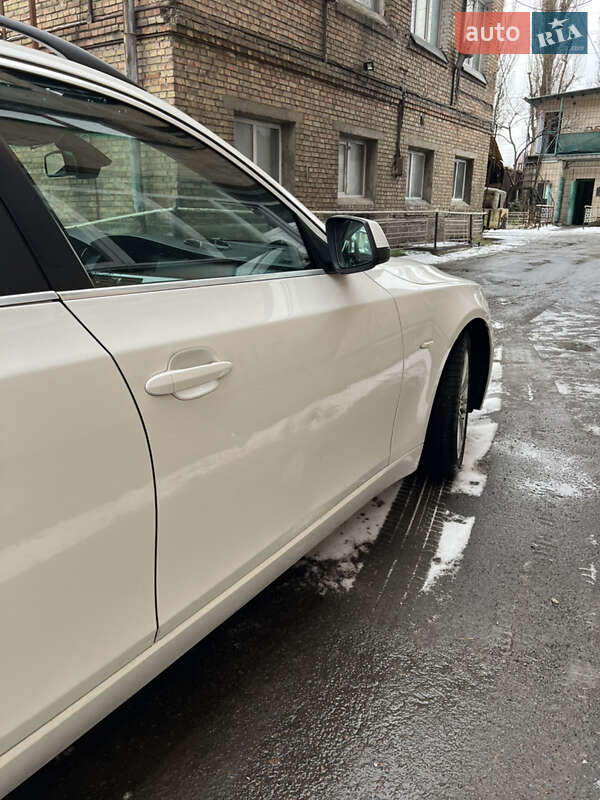 Універсал BMW 5 Series 2010 в Києві фото 15 Універсал BMW 5 Series 2010 в Києві