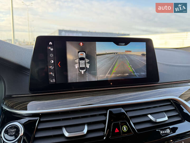 Седан BMW 5 Series 2017 в Львові