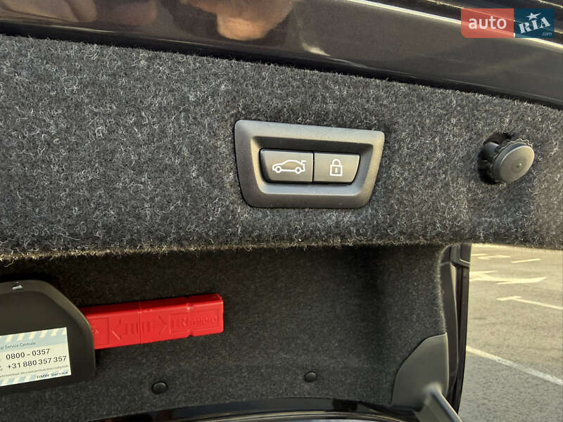 Седан BMW 5 Series 2017 в Львові