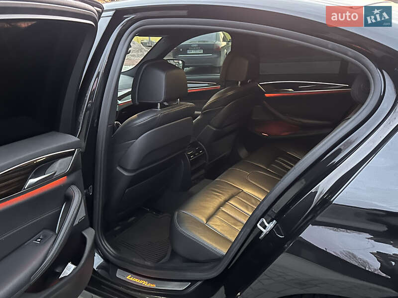 Седан BMW 5 Series 2018 в Києві