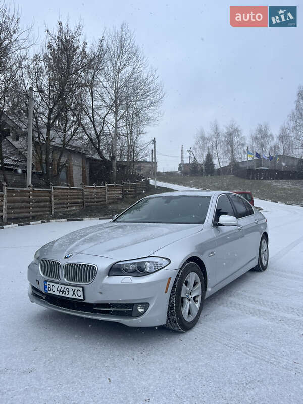 Седан BMW 5 Series 2013 в Рівному