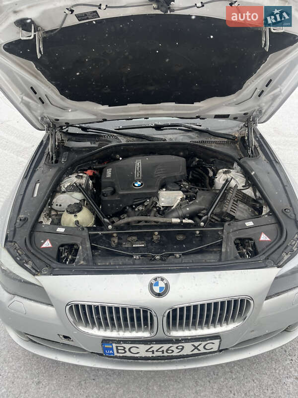Седан BMW 5 Series 2013 в Рівному