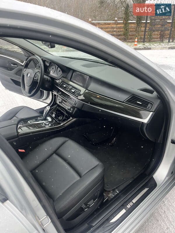 Седан BMW 5 Series 2013 в Рівному