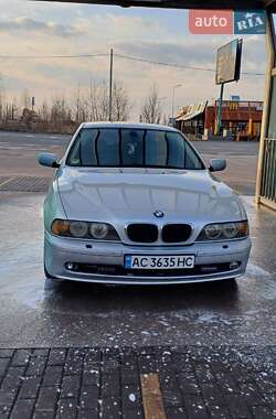 Седан BMW 5 Series 2001 в Рівному