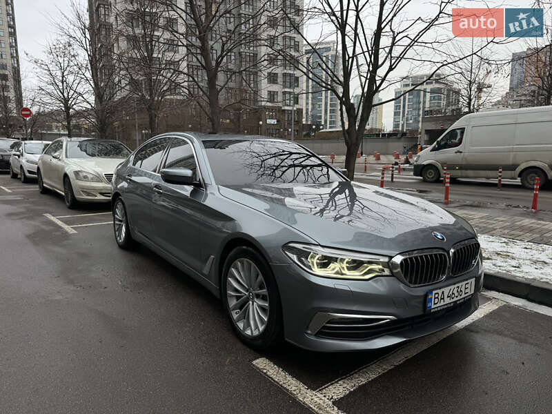 Седан BMW 5 Series 2018 в Киеве