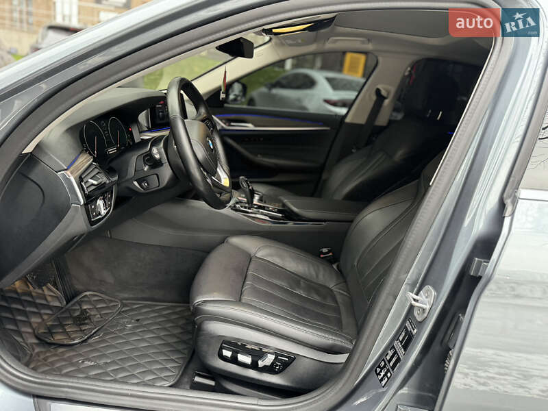 Седан BMW 5 Series 2018 в Киеве