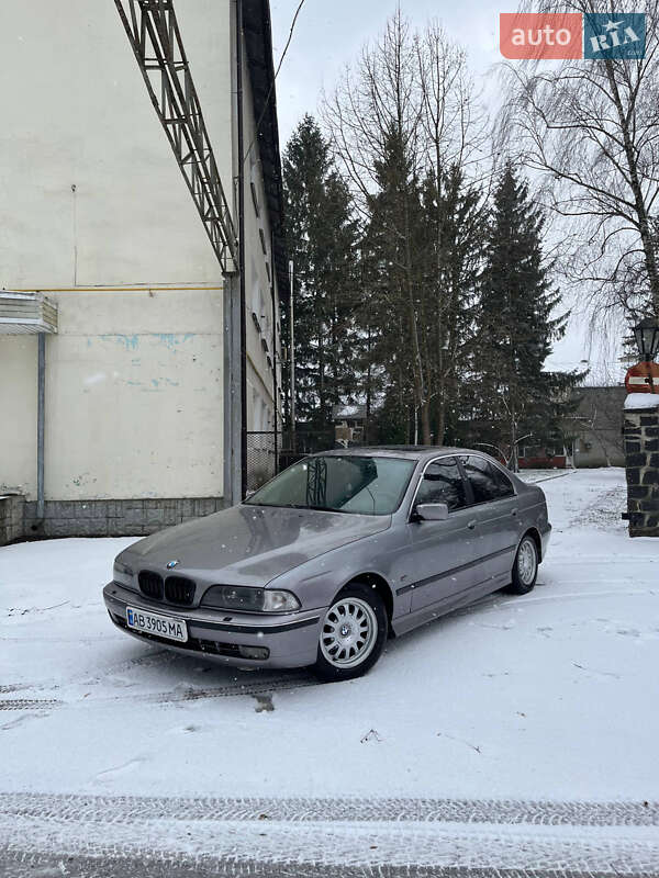 BMW 5 Series 1996